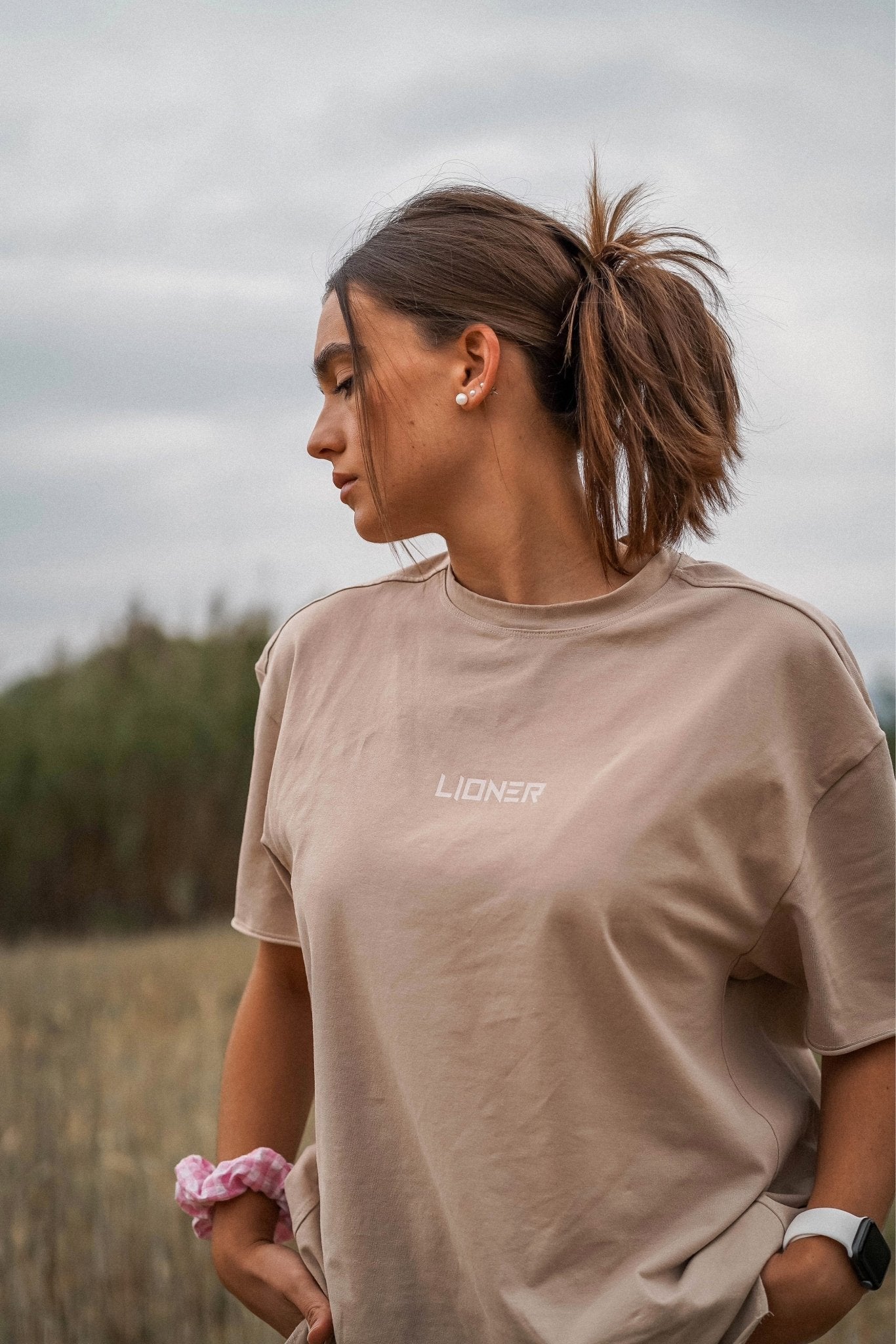 CAMISETA FEARLESS MARRÓN - LIONER